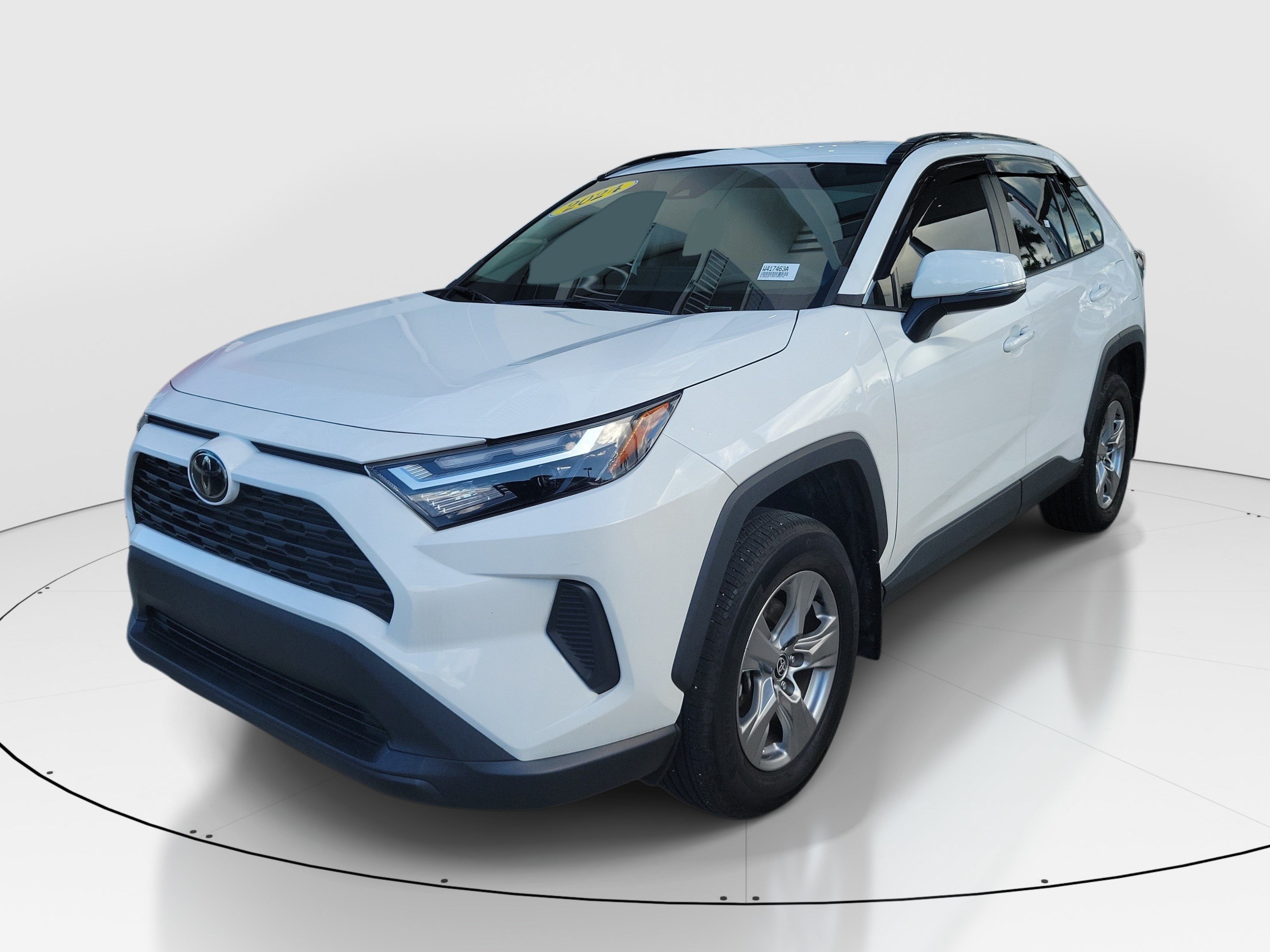 Used 2024 Toyota RAV4 XLE FWD image 3