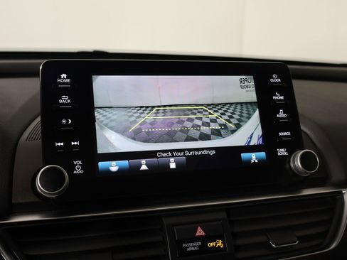 Used 2018 Honda Accord EX-L image 6