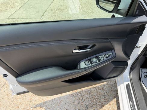 Used 2024 Nissan Sentra SV w/ All-Weather Package FWD image 12