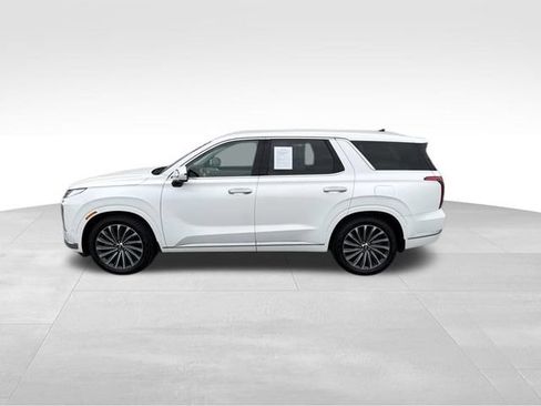 Used 2023 Hyundai Palisade Calligraphy w/ Cargo Package AWD/4WD image 5