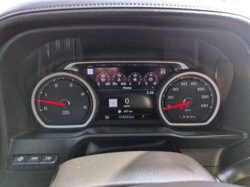 Used 2022 Chevrolet Silverado 2500 High Country w/ Z71 Off-Road Package image 15