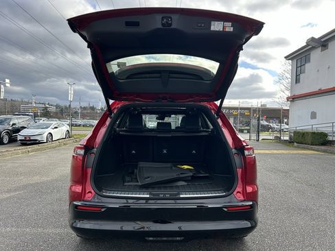 New 2026 Toyota Crown Signia image 24