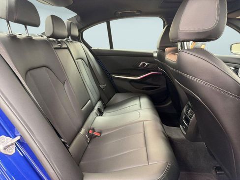 Used 2025 BMW 330i xDrive Sedan w/ M Sport Package AWD/4WD image 29