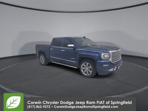 Used 2016 GMC Sierra 1500 Denali w/ Denali Ultimate Package AWD/4WD image 3