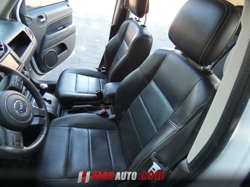 Used 2016 Jeep Patriot High Altitude FWD image 48
