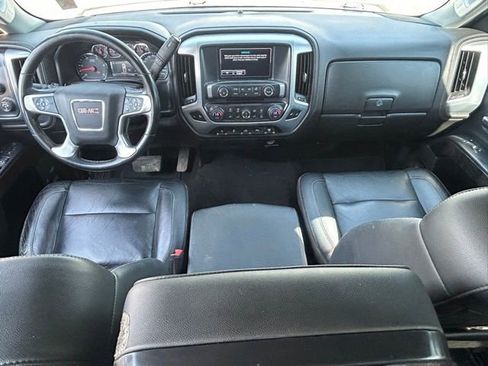 Used 2019 GMC Sierra 2500 SLT w/ Duramax Plus Package AWD/4WD image 28
