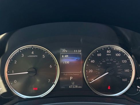 Used 2022 Lexus IS 300 w/ Accessory Package RWD image 18