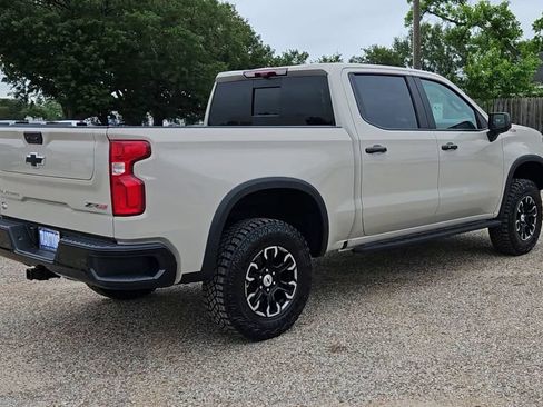 New 2026 Chevrolet Silverado 1500 ZR2 AWD/4WD image 32