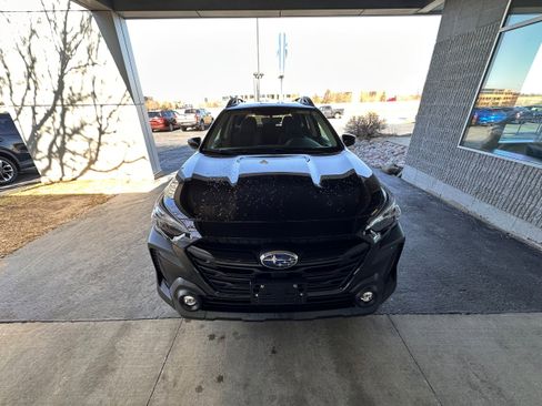 Certified 2025 Subaru Outback Onyx Edition image 8