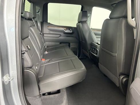 Used 2025 GMC Sierra 1500 Elevation w/ Elevation Premium Package AWD/4WD image 28