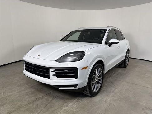 New 2026 Porsche Cayenne image 1