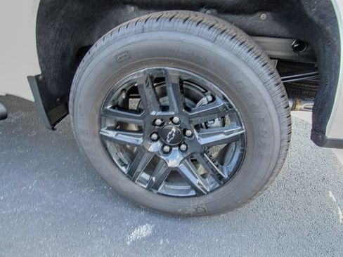 New 2026 Chevrolet Silverado 1500 RST w/ Rally Edition image 10