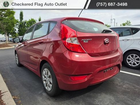 Used 2017 Hyundai Accent SE FWD image 4