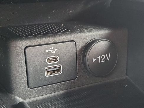 Certified 2024 Ford Escape ST-Line Select w/ Tech Pack #2 AWD/4WD image 18