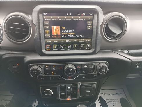 Used 2023 Jeep Wrangler Sport image 10