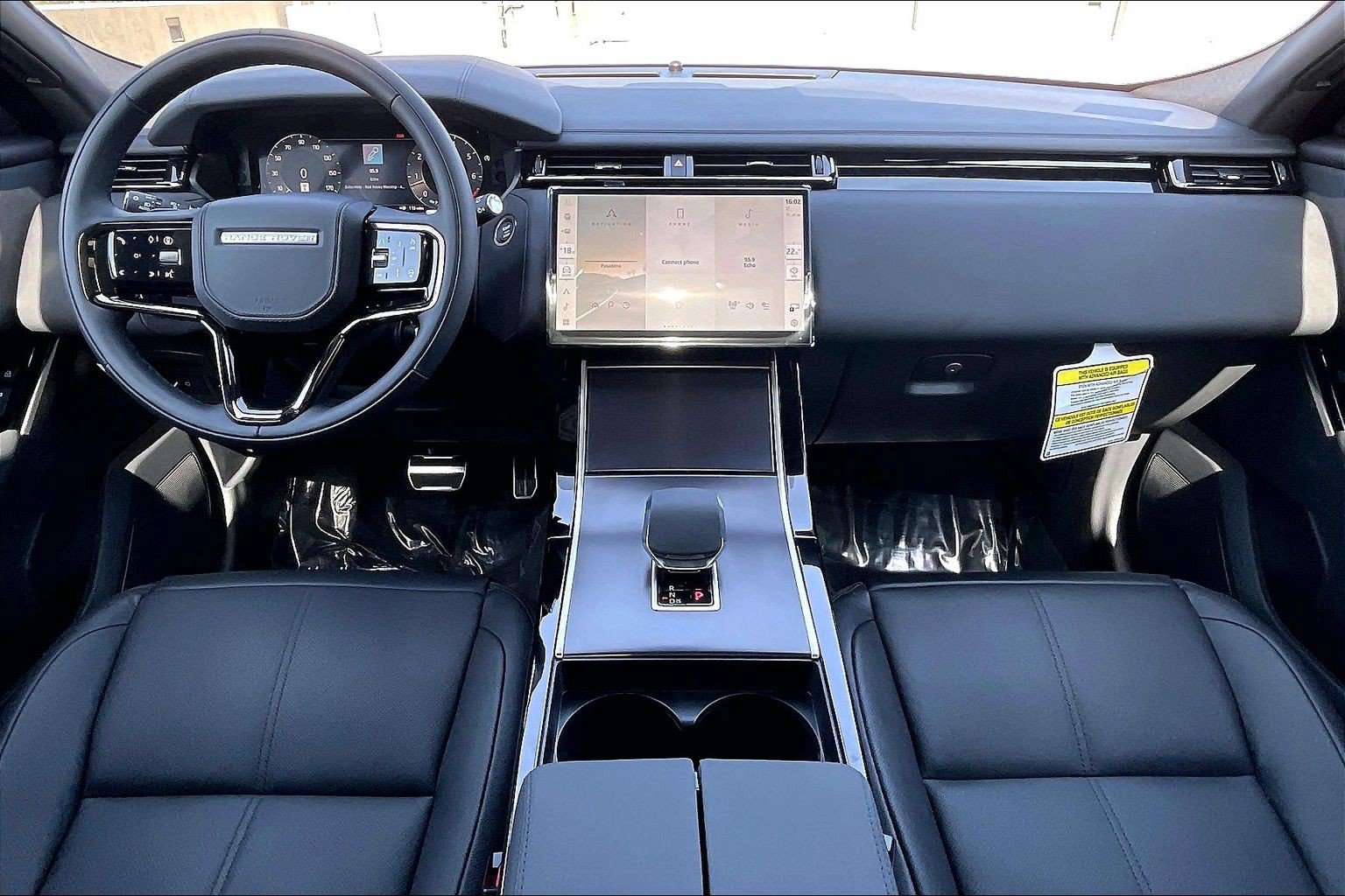 New 2026 Land Rover Range Rover Velar Dynamic SE AWD/4WD image 8
