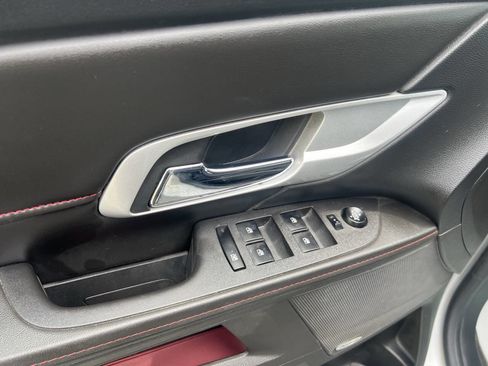 Used 2011 GMC Terrain SLE w/ Convenience Package FWD image 9