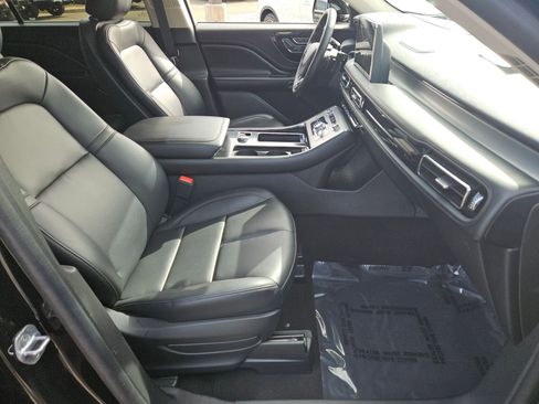 Used 2023 Lincoln Aviator 2WD w/ Class IV Trailer Tow Package image 26