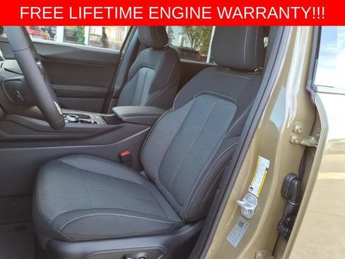New 2026 Jeep Cherokee Laredo AWD/4WD image 12