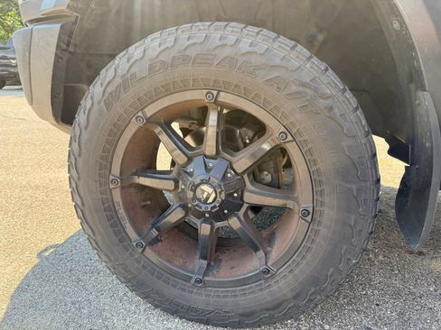 Used 2019 RAM 1500 Warlock AWD/4WD image 7