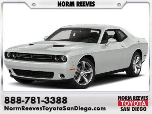 Used 2018 Dodge Challenger SXT w/ Blacktop Package image 1