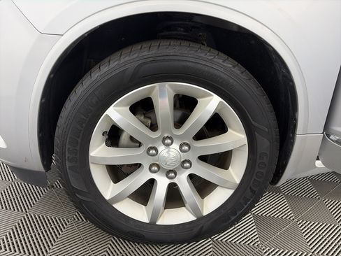 Used 2017 Buick Enclave Premium AWD/4WD image 15