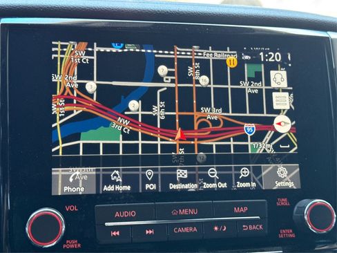 Used 2021 Nissan Titan SV w/ SV Convenience Package image 28