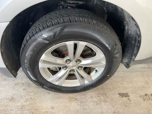 Used 2012 Chevrolet Equinox LS image 10