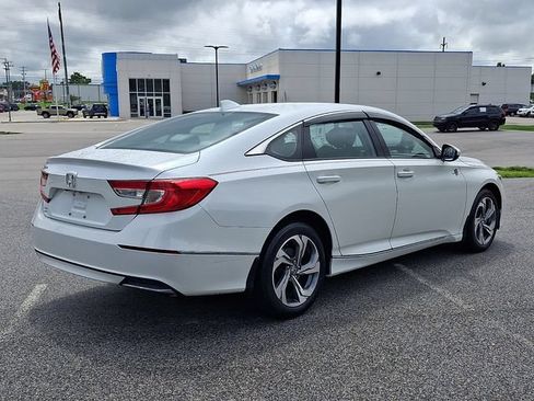 Used 2020 Honda Accord EX image 5
