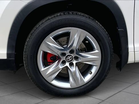 Used 2015 Toyota Highlander Limited image 10