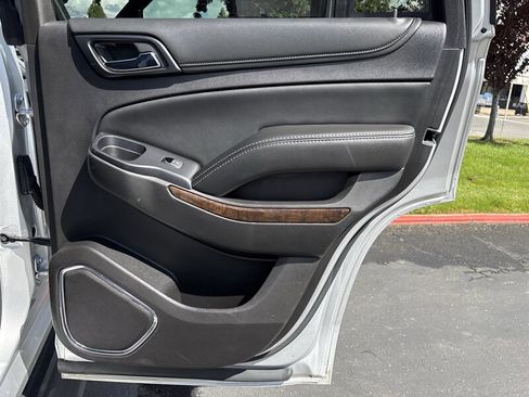 Used 2017 Chevrolet Tahoe LT AWD/4WD image 37