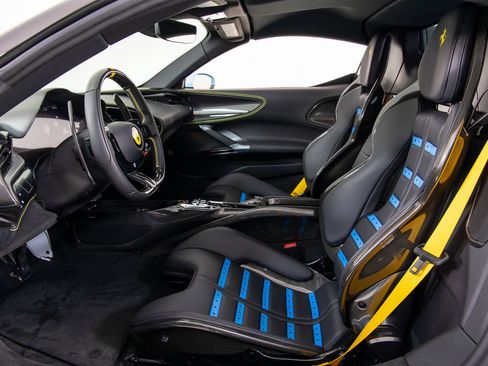 Certified 2024 Ferrari SF90 Spider AWD/4WD image 5