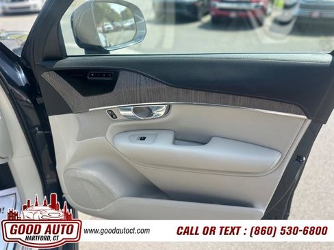 Used 2022 Volvo XC90 T6 Inscription w/ Advanced Package image 13