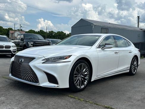 Used 2018 Lexus LS 500h AWD w/ Luxury Package image 6