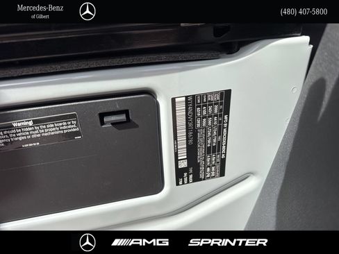 Used 2024 Mercedes-Benz Sprinter 2500 image 23