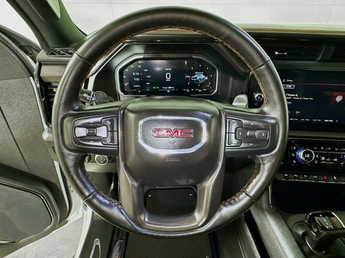 Certified 2026 GMC Sierra 1500 AT4 w/ AT4 Premium Package AWD/4WD image 9