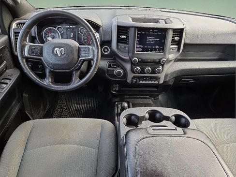 Used 2021 RAM 3500 Tradesman w/ Chrome Appearance Group image 11