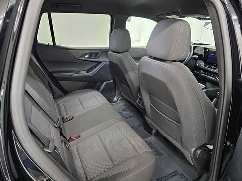 Used 2025 Chevrolet Equinox LT FWD image 22