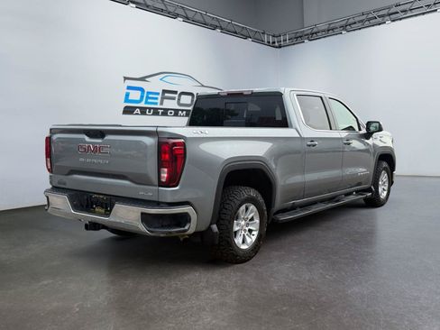 Used 2024 GMC Sierra 1500 SLE w/ Preferred Package AWD/4WD image 3