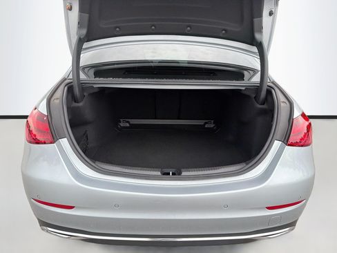 Used 2024 Mercedes-Benz C 300 Sedan image 12