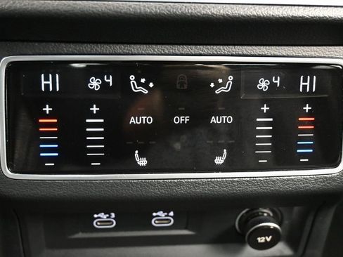 Used 2021 Audi A6 3.0T Premium Plus image 36