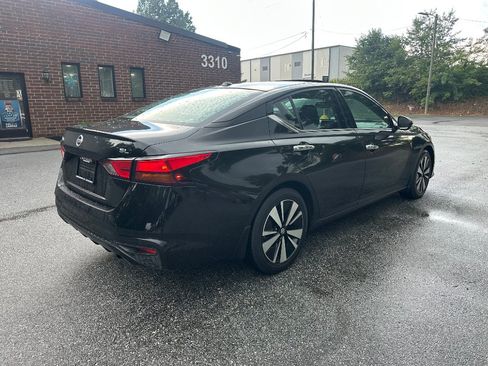 Used 2019 Nissan Altima 2.5 SL FWD image 7