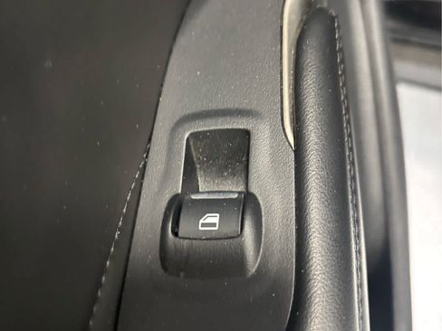 Used 2017 Lincoln MKC Premiere FWD image 51