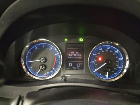 Used 2017 Toyota Corolla LE w/ LE Premium Package image 16