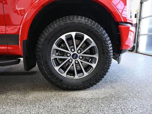 Used 2020 Ford F150 XLT w/ Equipment Group 302A Luxury AWD/4WD image 18