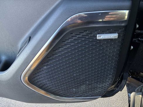 Used 2024 Chevrolet Traverse RS image 25