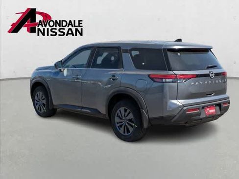 New 2024 Nissan Pathfinder S FWD image 6