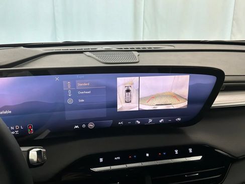 New 2026 Buick Enclave Preferred AWD/4WD image 21