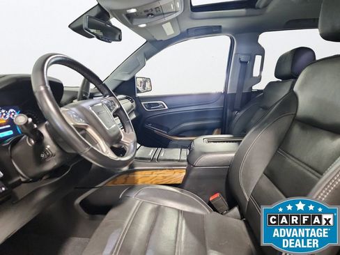 Used 2020 GMC Yukon Denali w/ Denali Premium Package AWD/4WD image 16