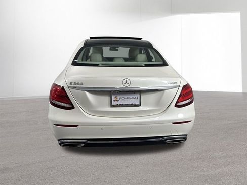 Used 2020 Mercedes-Benz E 350 4MATIC Sedan image 32